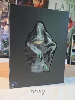 Batman Collection Blu-ray/DVD: 4 Films + Joker Steelbook + 30 cm Batman Statue