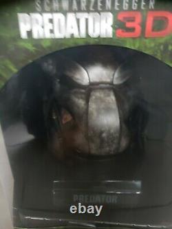 New Predator Bust Head With Blu Ray 3d DVD Limited Edition Collector