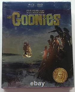 The Goonies (blu-ray + dvd) Box set film + board game NEW IN BLISTER PACK