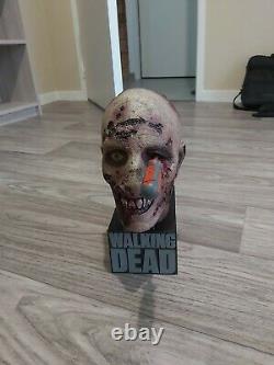 The Walking Dead Season 2 Blu-ray Collector's Box