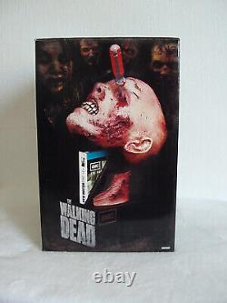 The Walking Dead Season 2 Blu-ray Limited Edition Zombie Head with Box